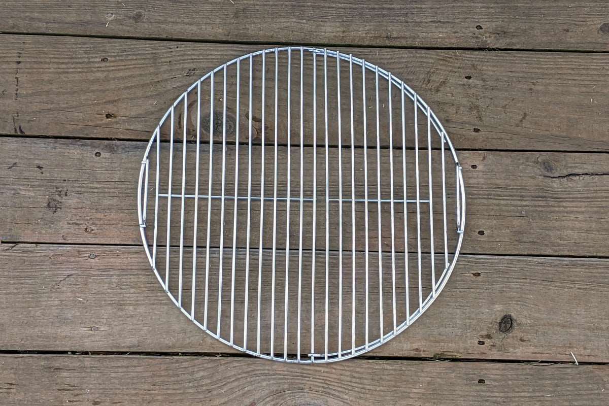 Two-zone cooking enthusiasts and Cold Grate Technique lovers rejoice! Made from high quality 304 stainless steel, this grate will simplify and elevate any cook.  Say goodbye to rust!  We love table top charcoal grills, but the worst thing is opening it up, getting ready to cook, only to see there is rust on the grate.