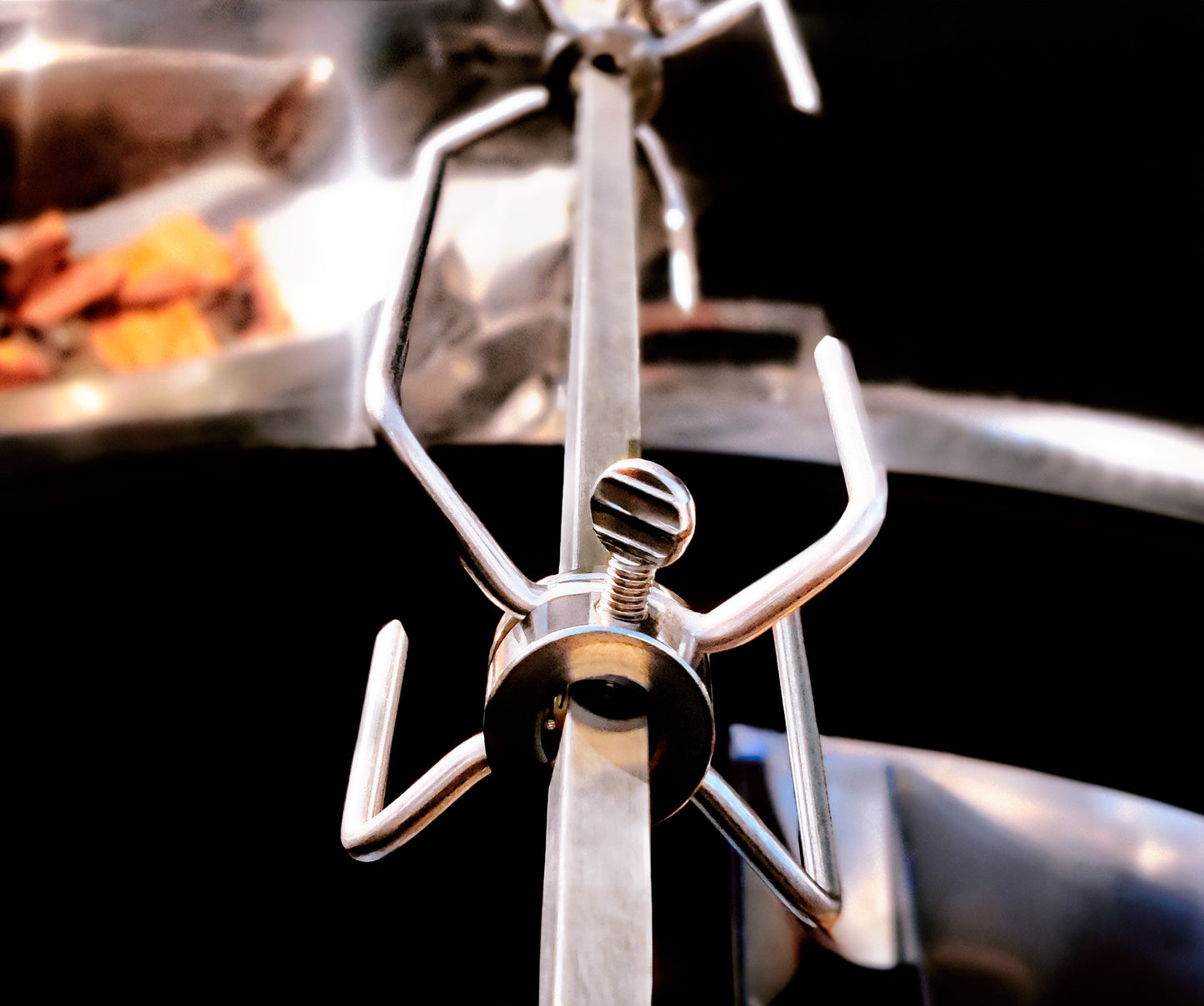 Slow 'N Sear® Kettle Ring Rotisserie Kit