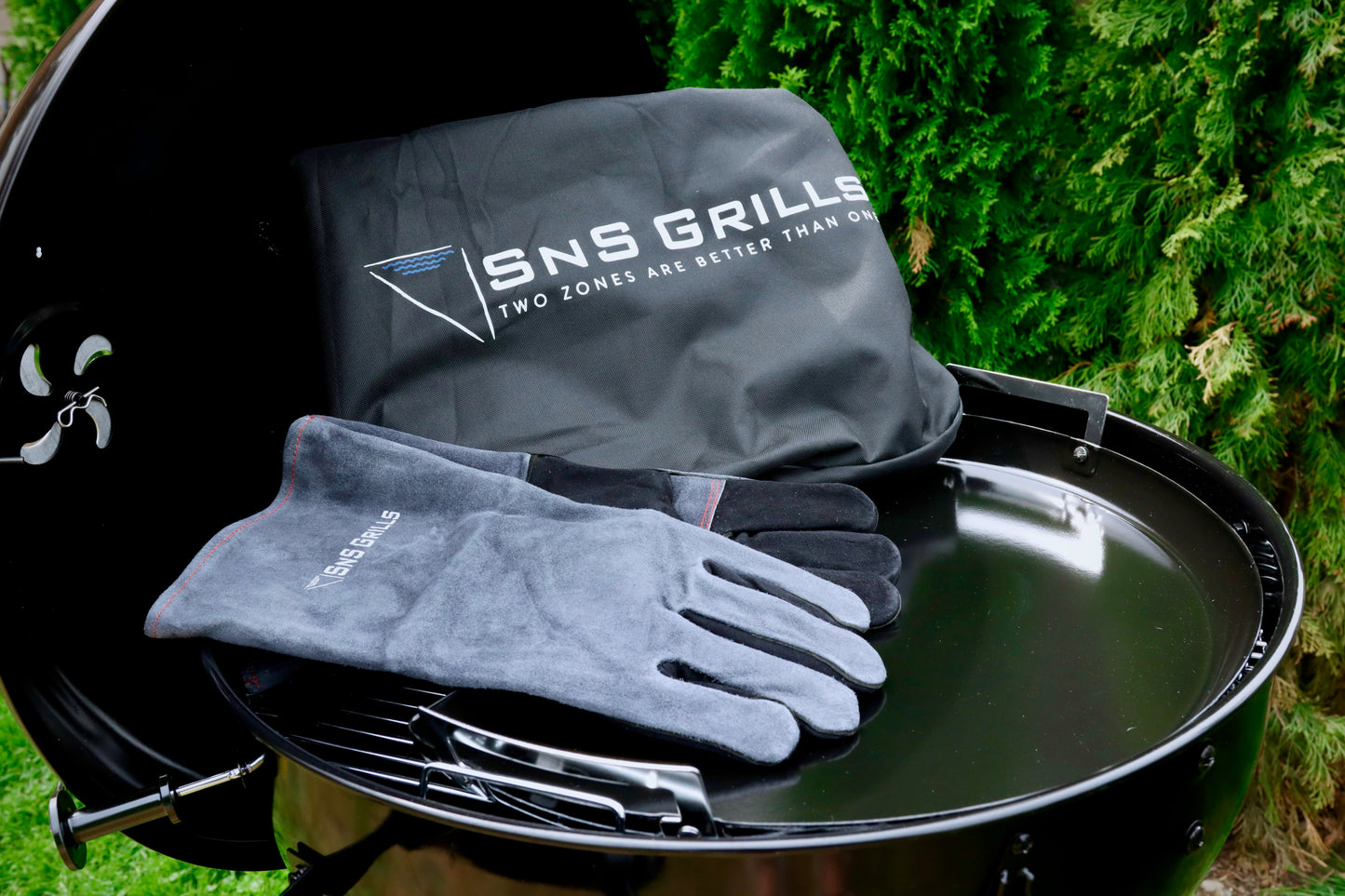 Black Edition + Accessories Bundle