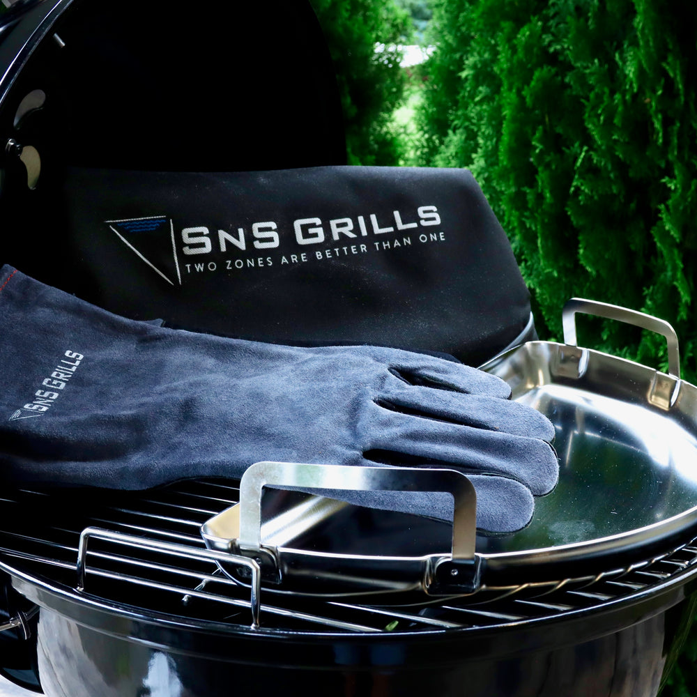 Slow 'N Sear® Home 'N Roam 18" Kettle Premium Bundle