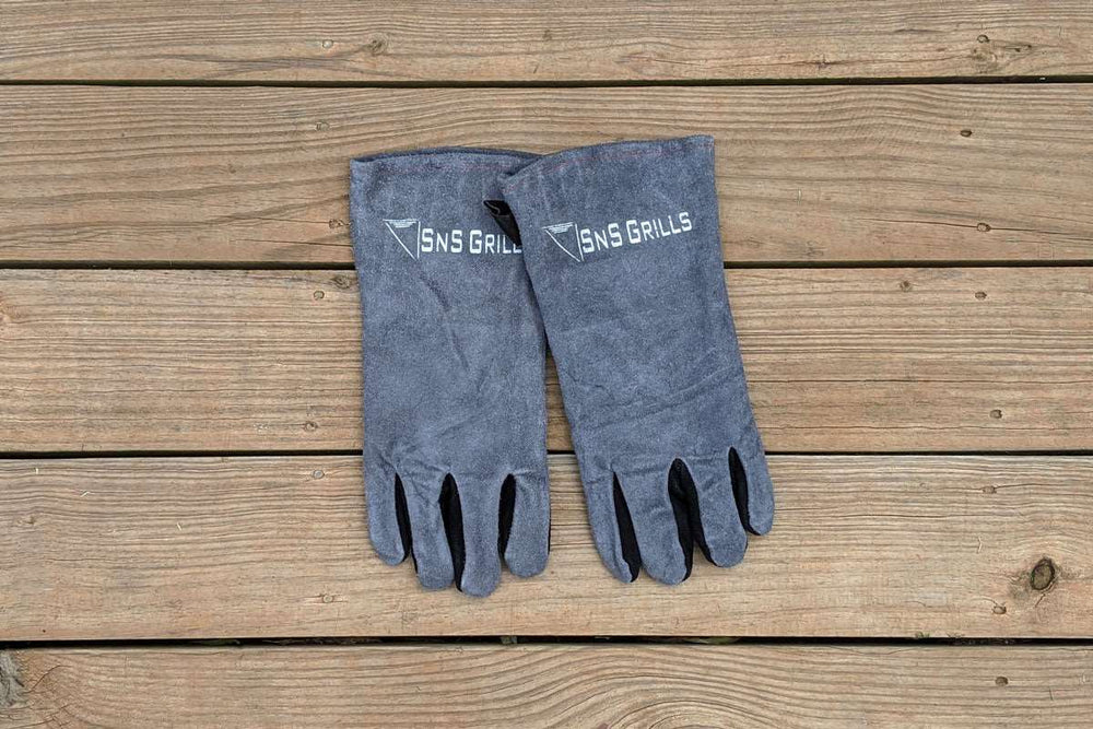 
                  
                    Whether you're spinning your EasySpin™ Grill Grate to get the perfect sear or handling hot coals, you'll want to reach for these SnS Grills branded gloves first!
                  
                