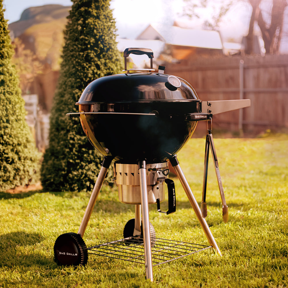 
                  
                    Slow 'N Sear® Charcoal Kettle Grill & Smoker
                  
                