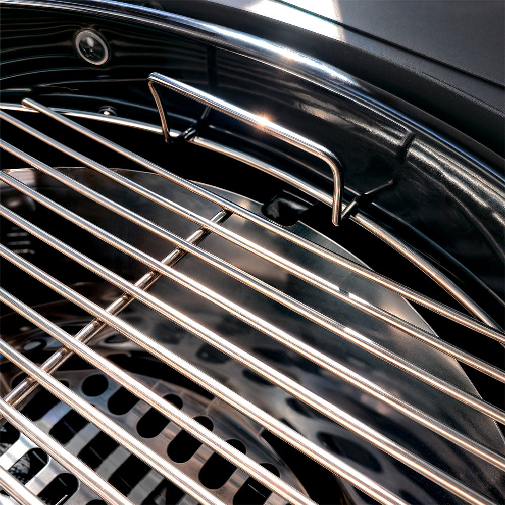 
                  
                    Slow 'N Sear® Charcoal Kettle Grill & Smoker
                  
                