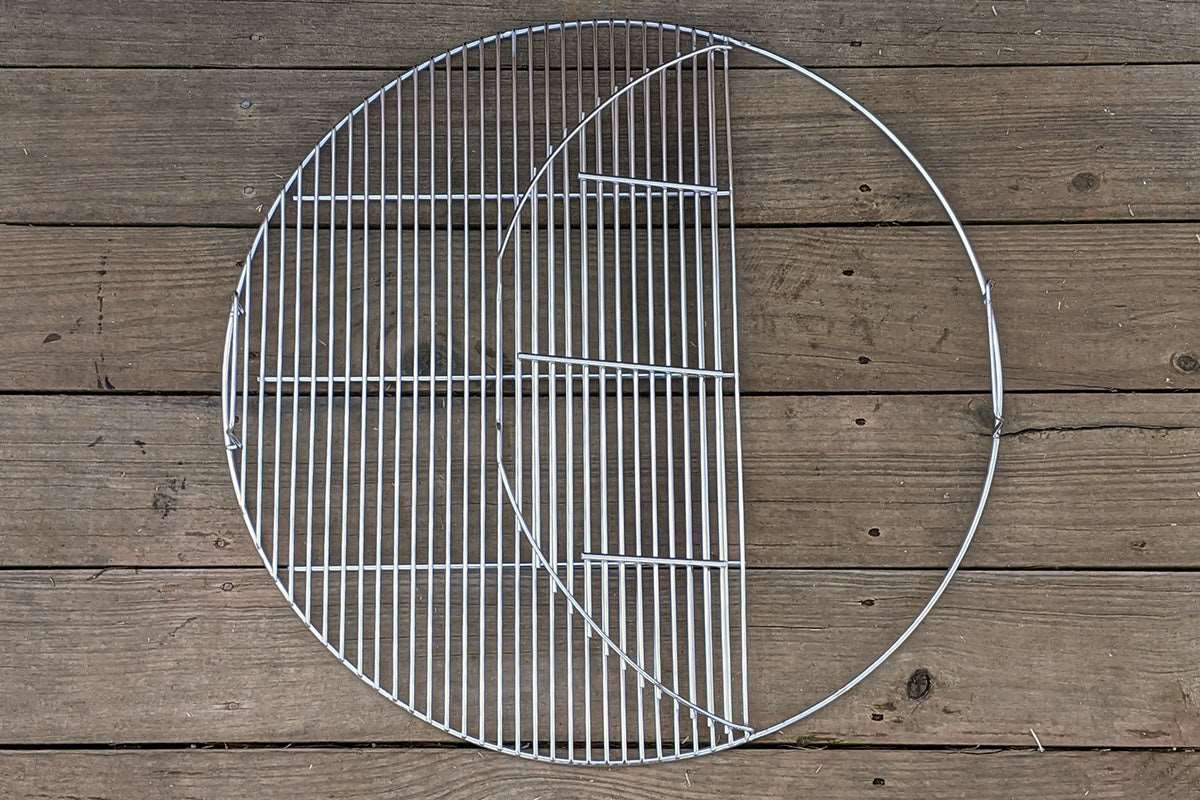 
                  
                    Designed to match the width of the Slow 'N Sear® XL, the single opening streamlines grate functionality while making it easier to access fuel in the basket. Two-zone cooking enthusiasts and Cold Grate Technique lovers rejoice! Made from high quality 304 stainless steel, this grate will simplify and elevate any cook.  | SnS Grills
                  
                