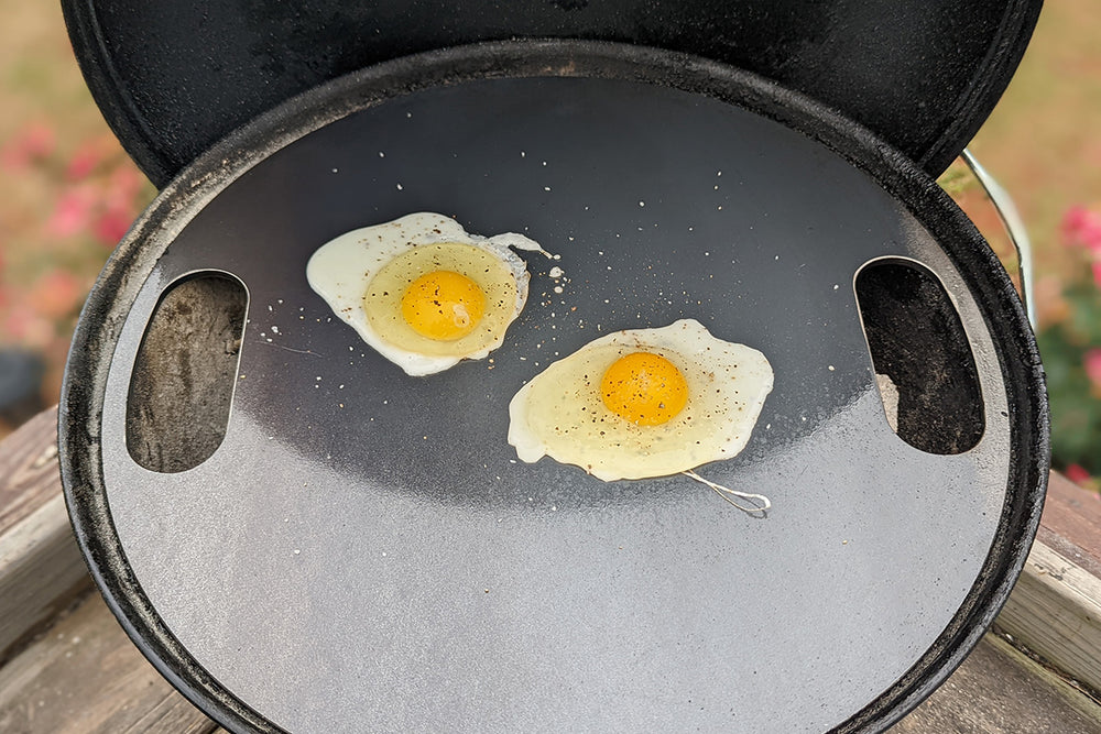 The Best Pan for Cooking Eggs: Cast Iron vs. Carbon Steel